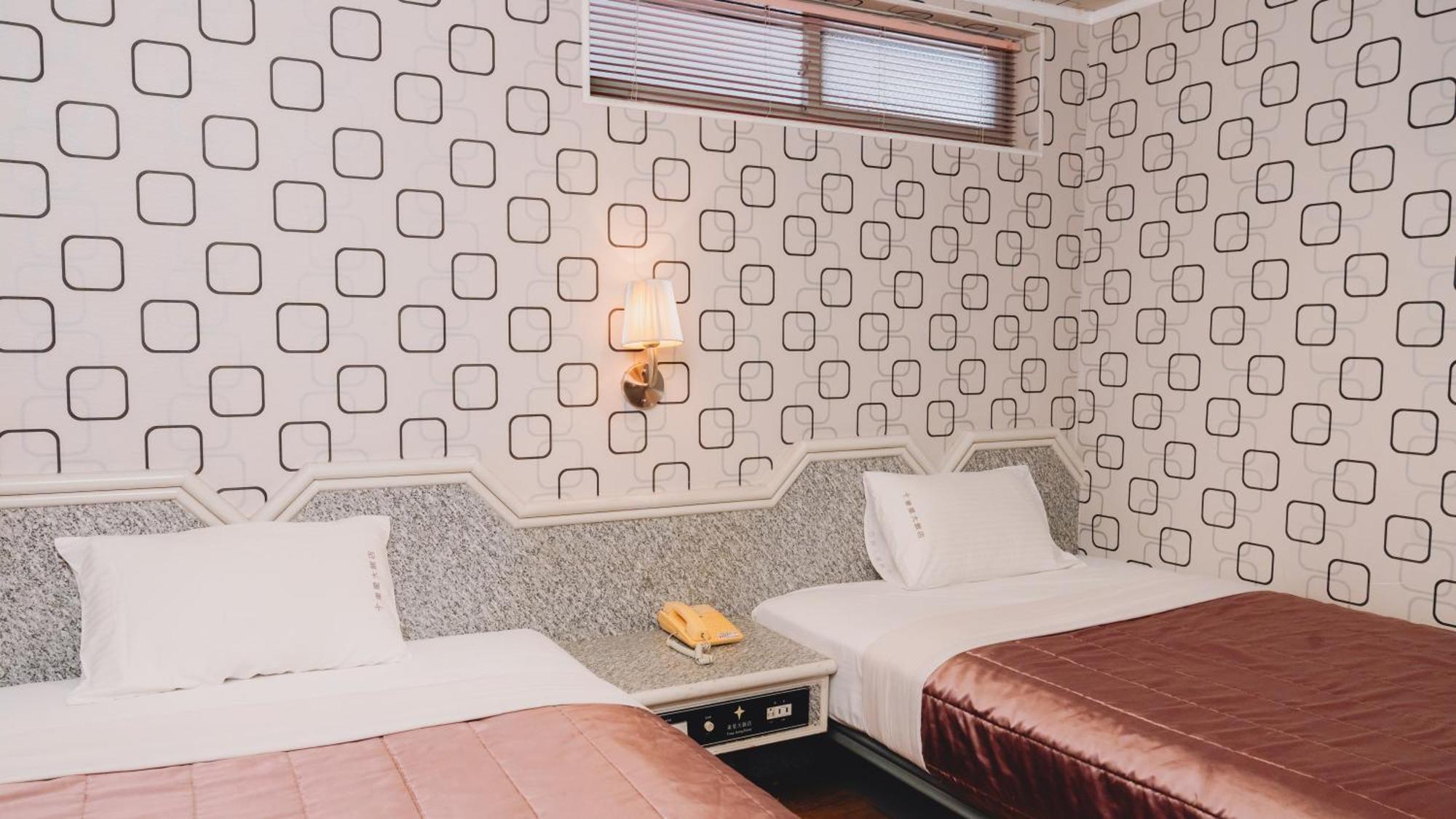 Tong Hsin Hotel Pingtung Luaran gambar